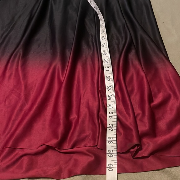 SPIRIT HALLOWEEN. V Neck Long costume womens DRESS size 16W -20W “ - Picture 14 of 15